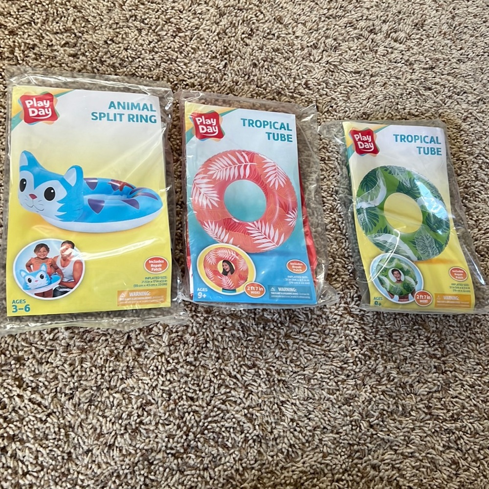 BNWT summer pool pack w/2 tropical inflatable tubes & a child cat pool ring!!